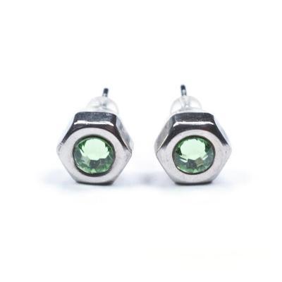 Hexagonal - hellgrün Hexagonal - Ohrstecker aus Muttern mit hellgrünen Kristallelementen