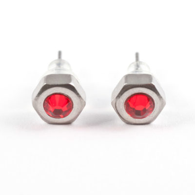 Ohrstecker Hexagonal - Feuerrot Ohrstecker mit Edelstahlmutter und feuerroten Kristallelementen