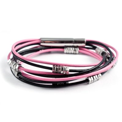 Varias Wickelarmband - rosa / schwarz Mehrreihiges Wickelarmband aus Leder mit kleinen Edelstahlmuttern in rosa / schwarz